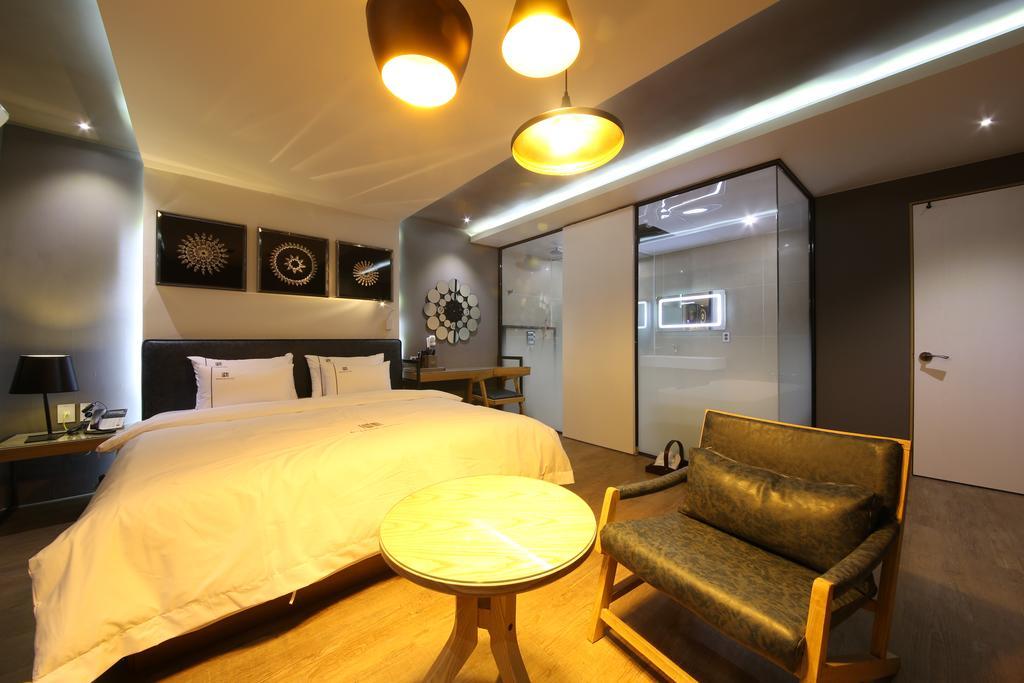 Avenue Hotel Jeonju Zewnętrze zdjęcie